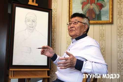 Туслах зураачаас эхэлсэн монгол киноны мастер